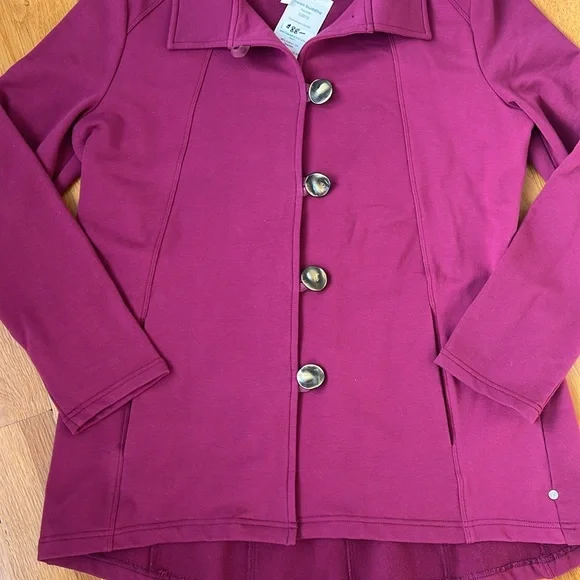 Women’s Jacket - Picture 3 of 7